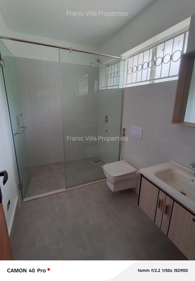 4 Bed House with En Suite at Runda - 9