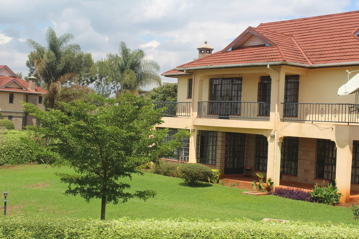 4 Bed Villa with En Suite in Runda - 3