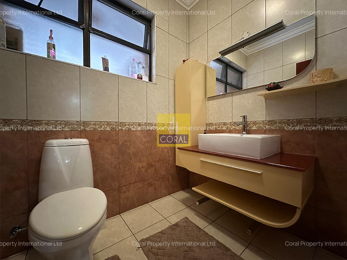 5 Bed Apartment in Rhapta Road - 16