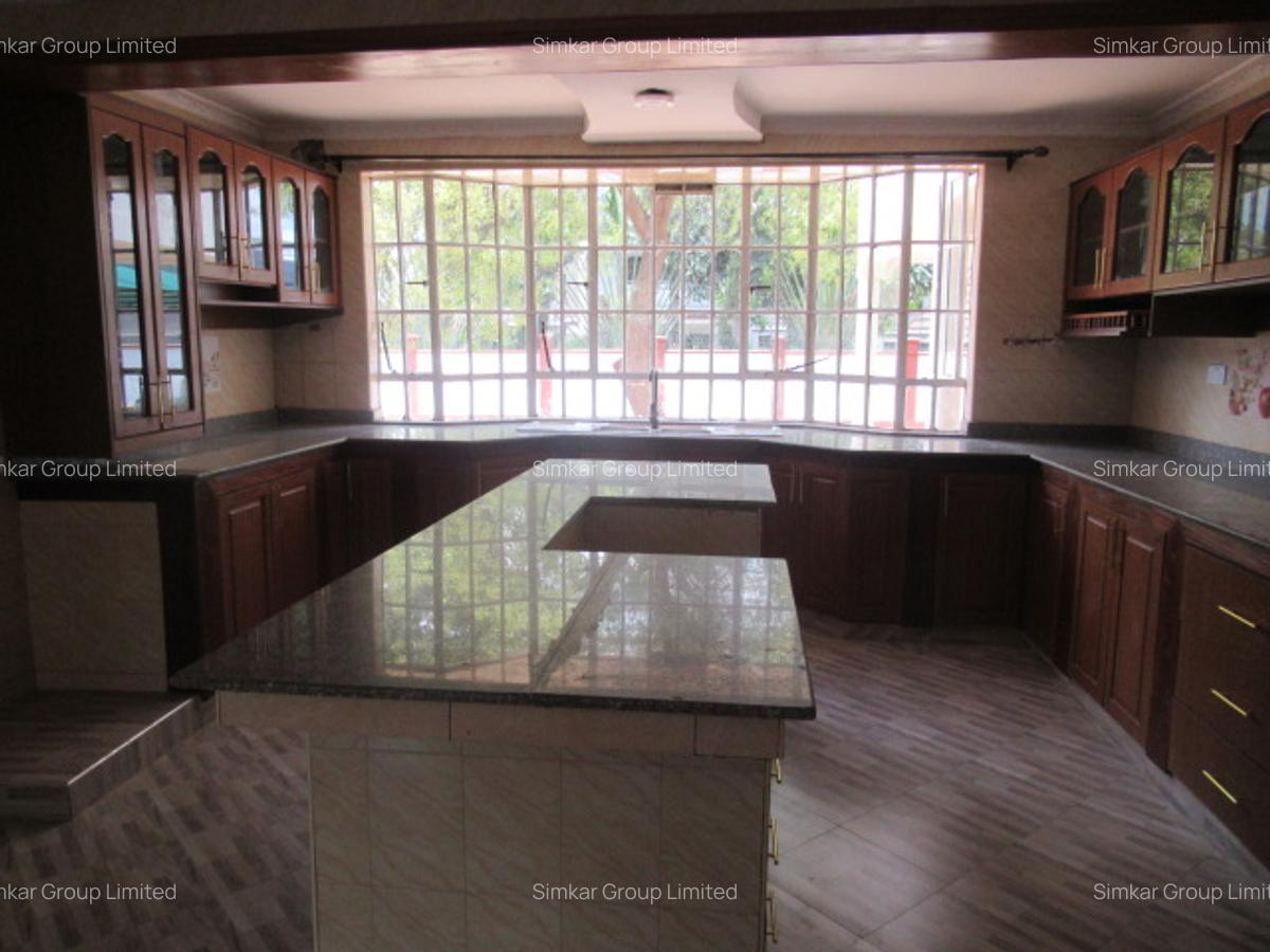 6 Bed House with En Suite at Muthaiga North - 5
