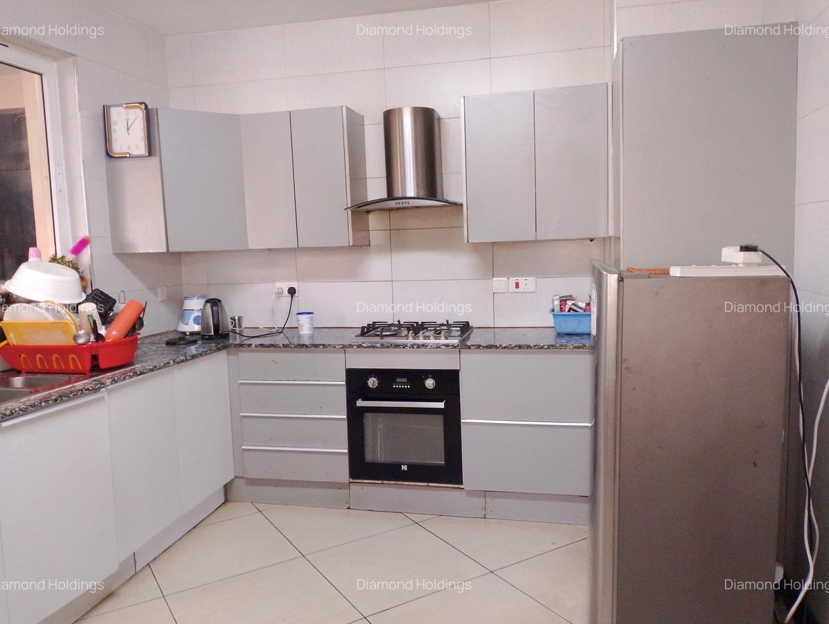 Furnished 4 Bed Apartment with En Suite at Parklands - 1