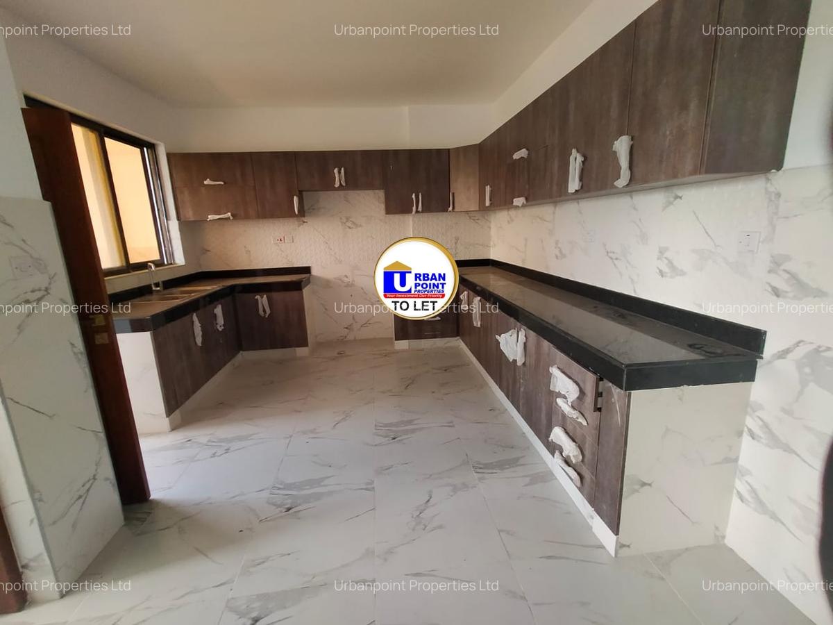 3 Bed Apartment with En Suite in Nyali Area - 3