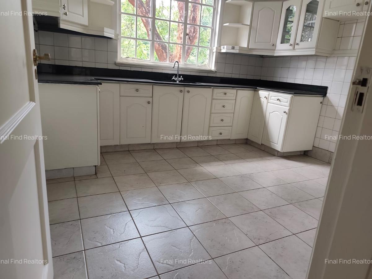 3 Bed Apartment with Swimming Pool in Muthaiga - 16