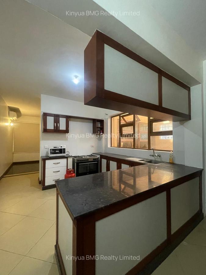 Serviced 2 Bed Apartment with En Suite in Nyali Area - 9