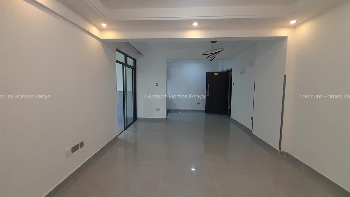 2 Bed Apartment with En Suite at Hatheru Road - 16
