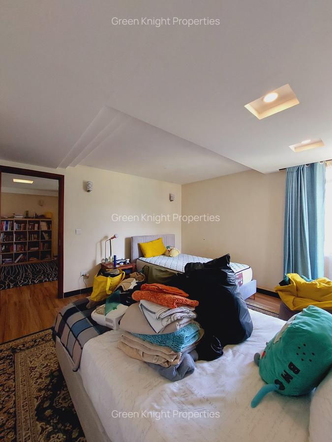 4 Bed House with En Suite in Kitisuru - 11