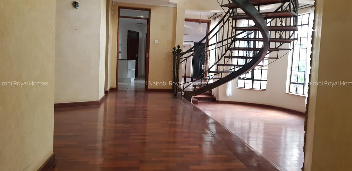 5 Bed House with En Suite at Runda Road - 14