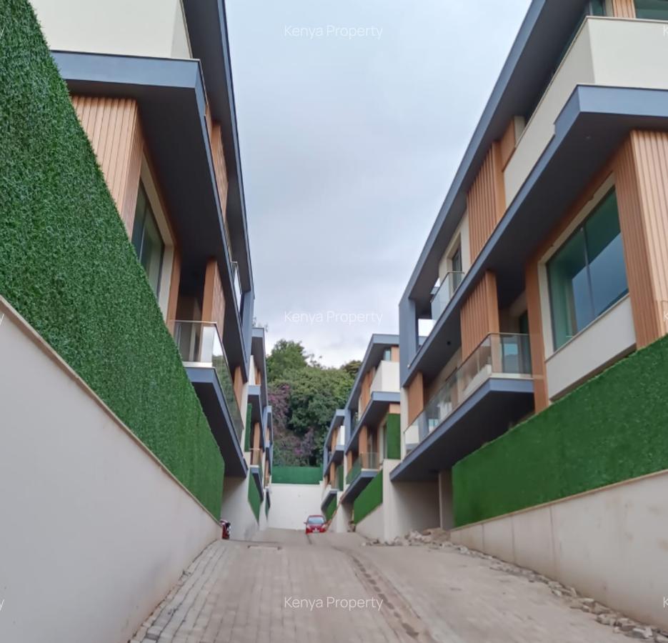 5 Bed Villa with En Suite at Chalbi Drive - 2