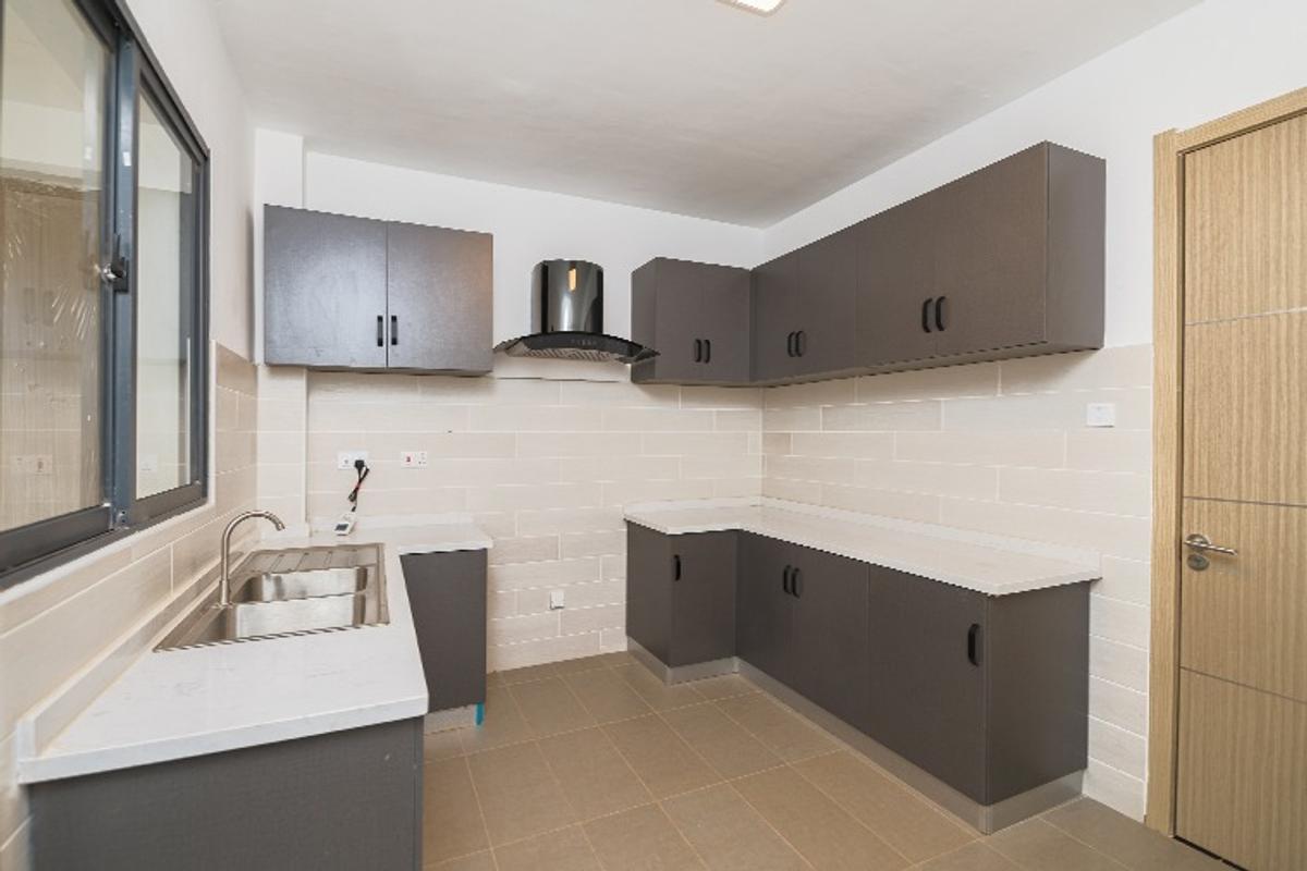 2 Bed Apartment with En Suite in Westlands Area - 5