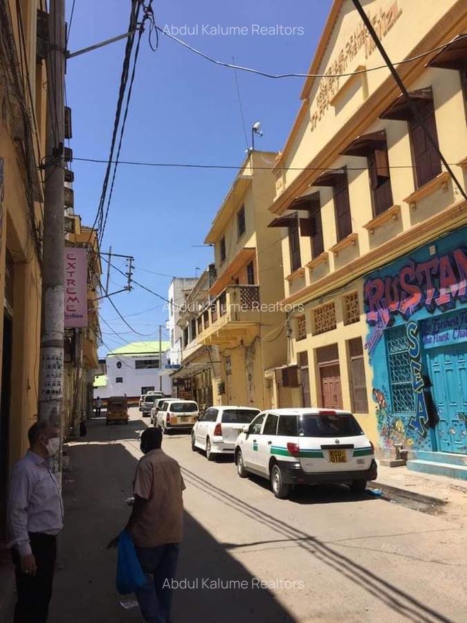 10 Bed House with Staff Quarters at Central Police - 1