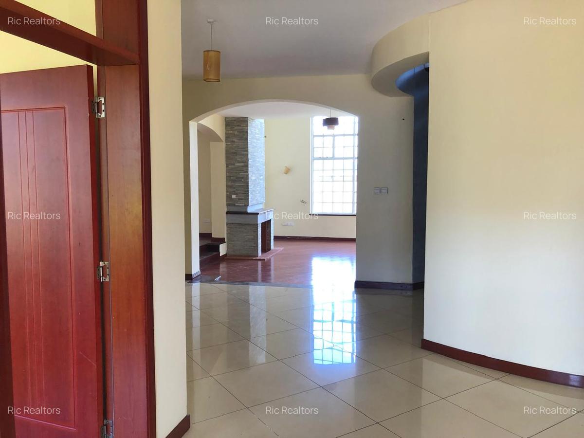 4 Bed Townhouse with En Suite at Miotoni - 16