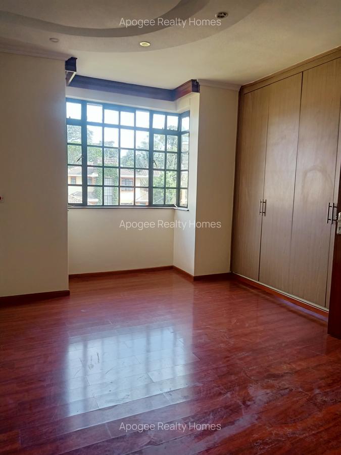 3 Bed House with En Suite at Fourways Junction Estate - 17