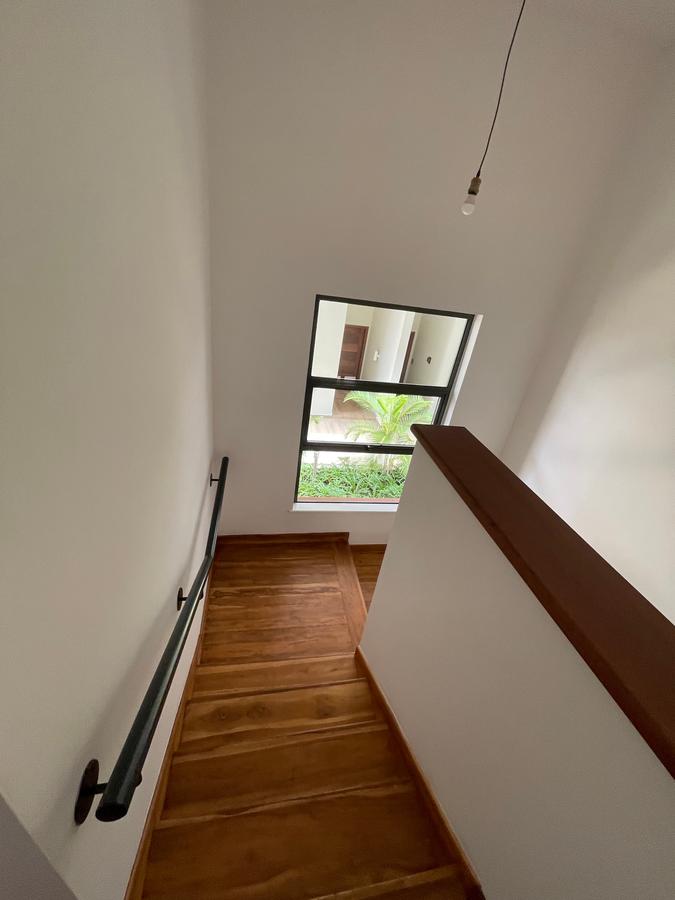4 Bed Villa with En Suite at Runda - 14
