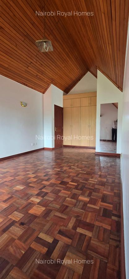 5 Bed Townhouse with En Suite at Ndoto Road - 4