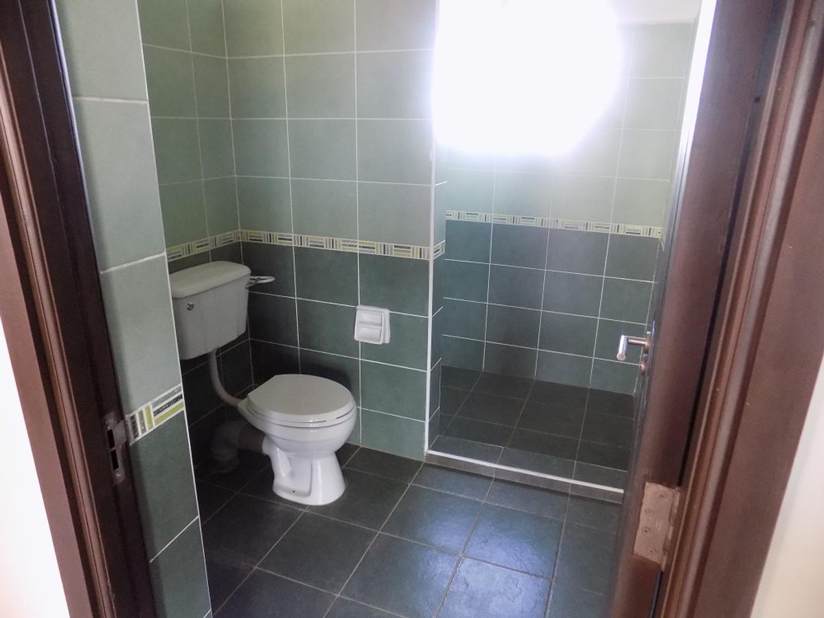 Serviced 2 Bed Apartment with En Suite at Mombasa Road - 9