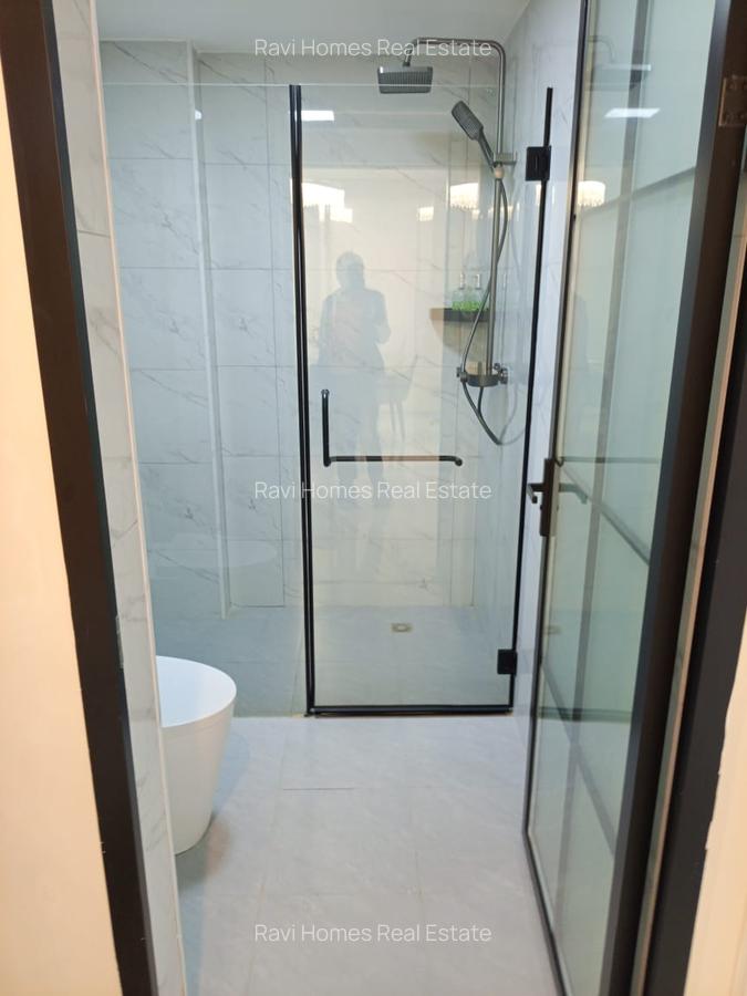 1 Bed Apartment with En Suite in Kilimani - 4