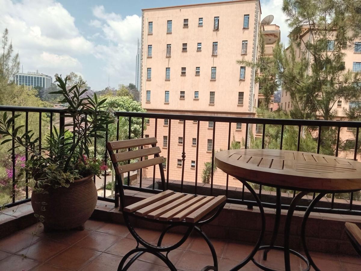 Serviced 2 Bed Apartment with En Suite in Upper Hill - 5