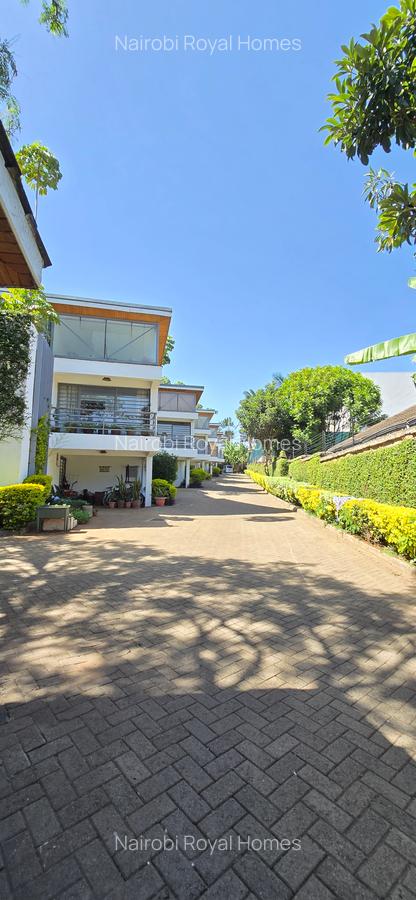 4 Bed Townhouse with En Suite at Elmolo Maji Mazuri - 1
