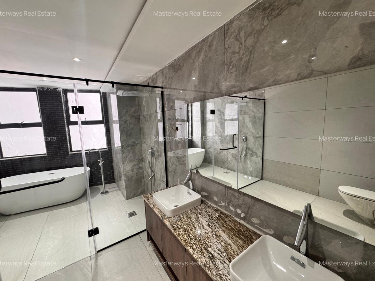 Serviced 3 Bed Apartment with En Suite in Riverside - 7