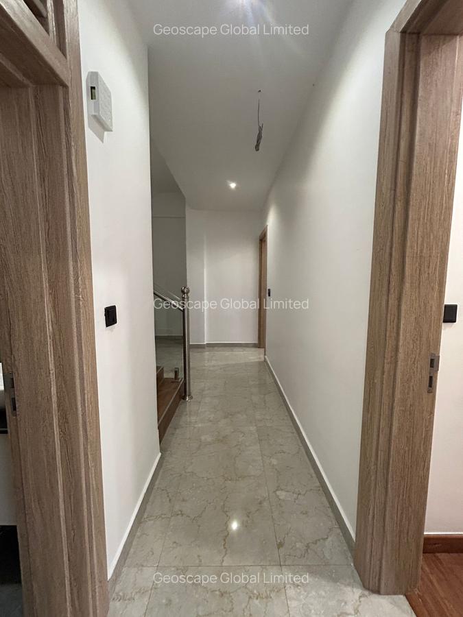 4 Bed Apartment with En Suite in Spring Valley - 9