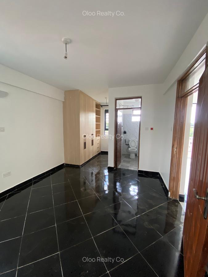 3 Bed Apartment with En Suite at Kabiria Road - 11