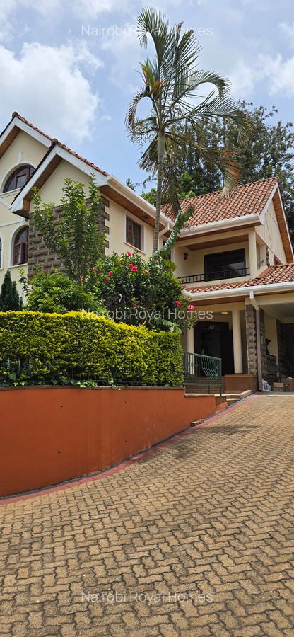 4 Bed Townhouse with En Suite at Lavington Green - 3