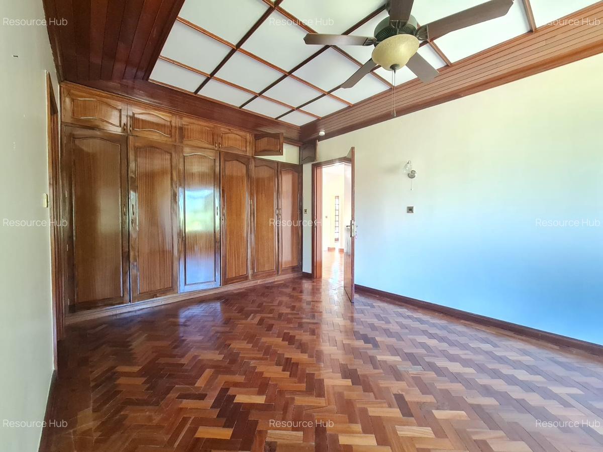 4 Bed House with En Suite at Runda - 13