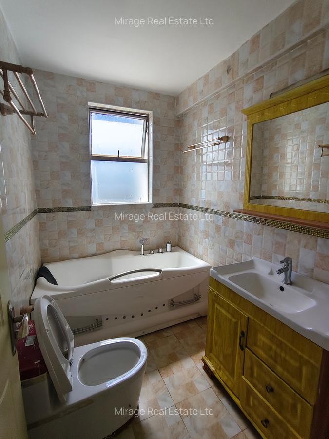 3 Bed Apartment with Swimming Pool in Kileleshwa - 11