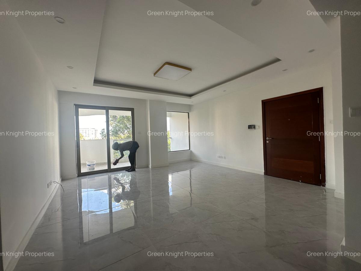 Serviced 3 Bed Apartment with En Suite in Kileleshwa - 13