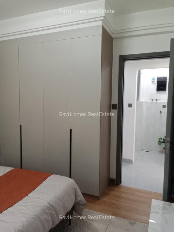 3 Bed Apartment with En Suite at George Padimore - 10