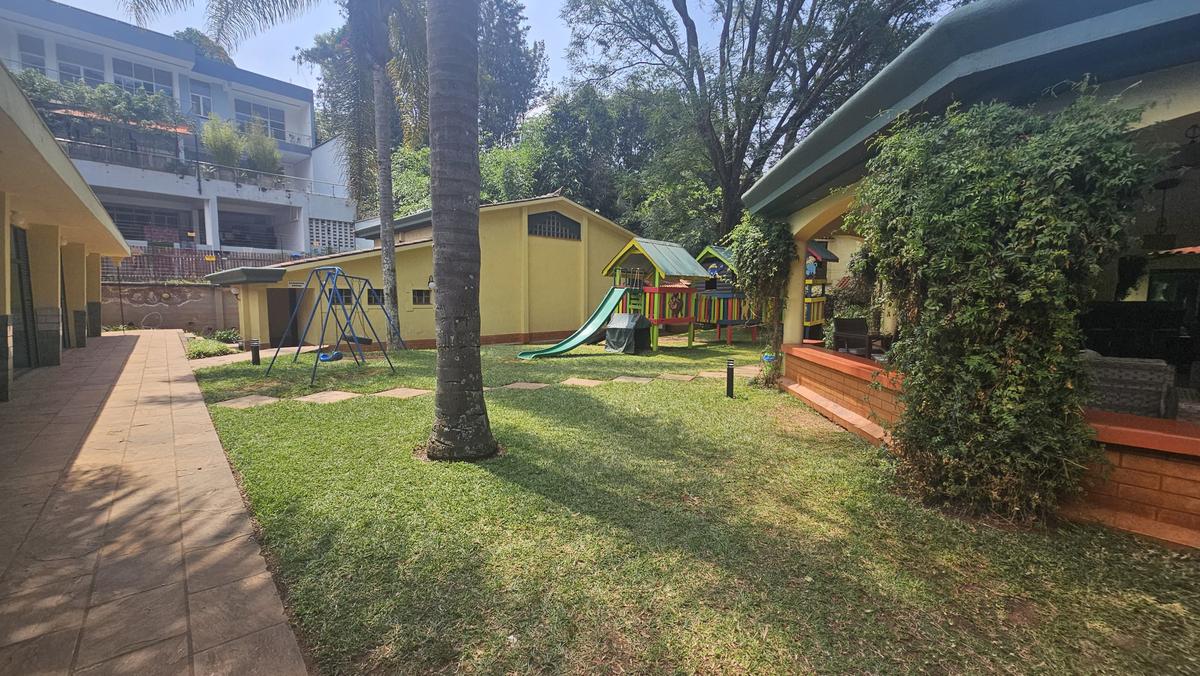 4 Bed Townhouse with En Suite at Kyuna - 15