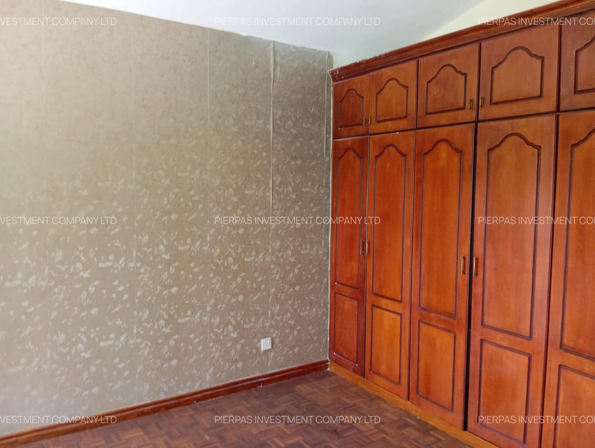 5 Bed Townhouse with En Suite in Riverside - 5