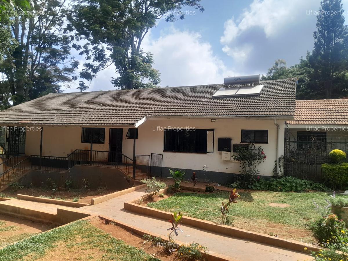 4 Bed House with En Suite in Runda - 2