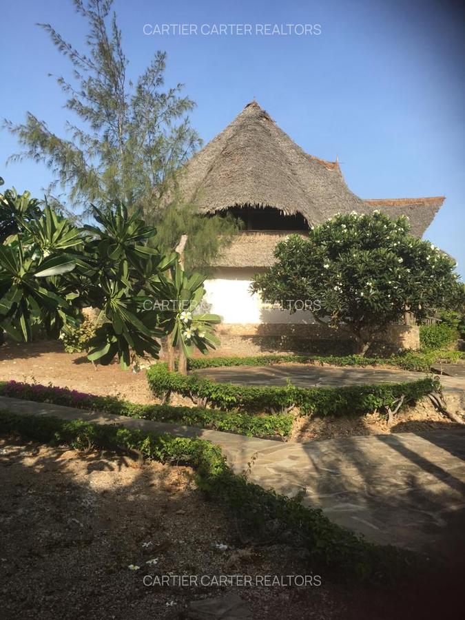3 Bed Apartment with En Suite in Watamu - 11