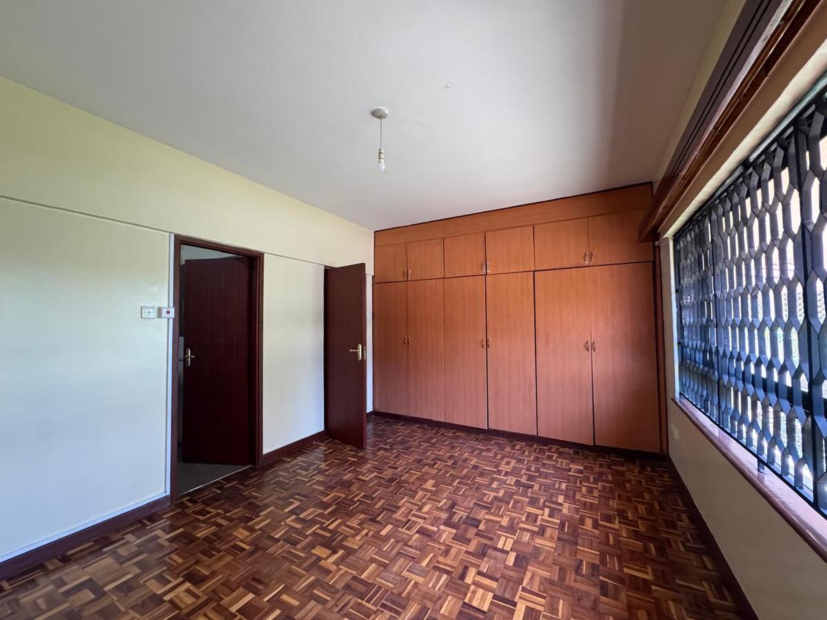 3 Bed Apartment with En Suite in Rhapta Road - 13