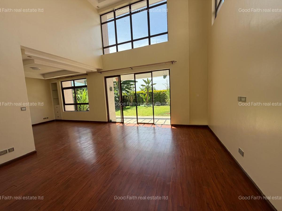 4 Bed Villa with En Suite in Kiambu Road - 3