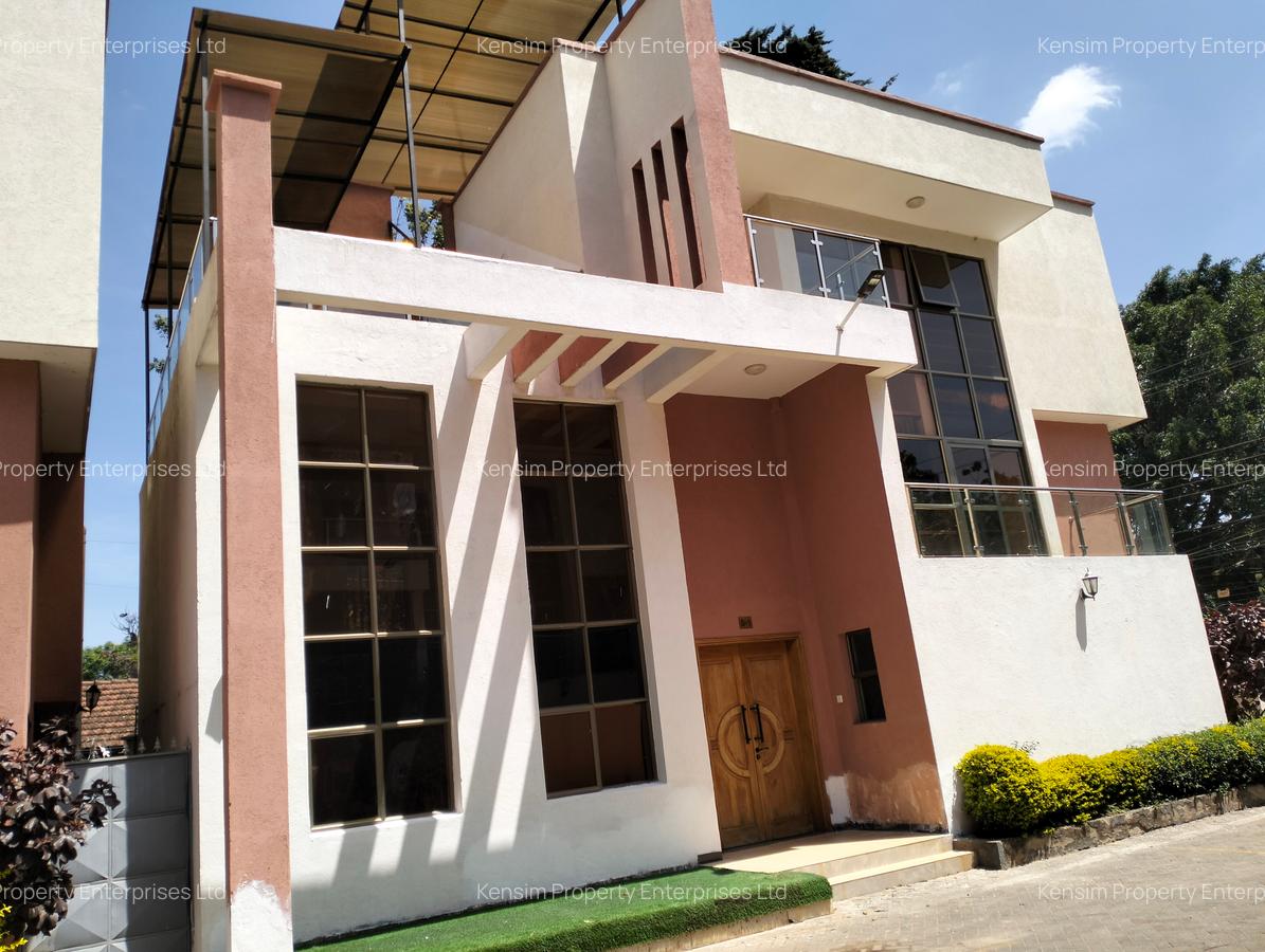 5 Bed Townhouse with En Suite in Lavington - 1