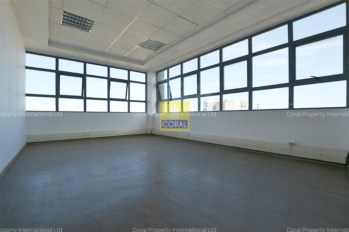 Commercial Property with Parking in Westlands Area - 16