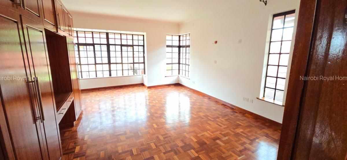 5 Bed Townhouse with En Suite at Kaputei Garden Estate - 10