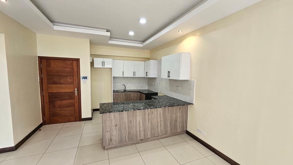 1 Bed Apartment with En Suite at Kilimani - 9