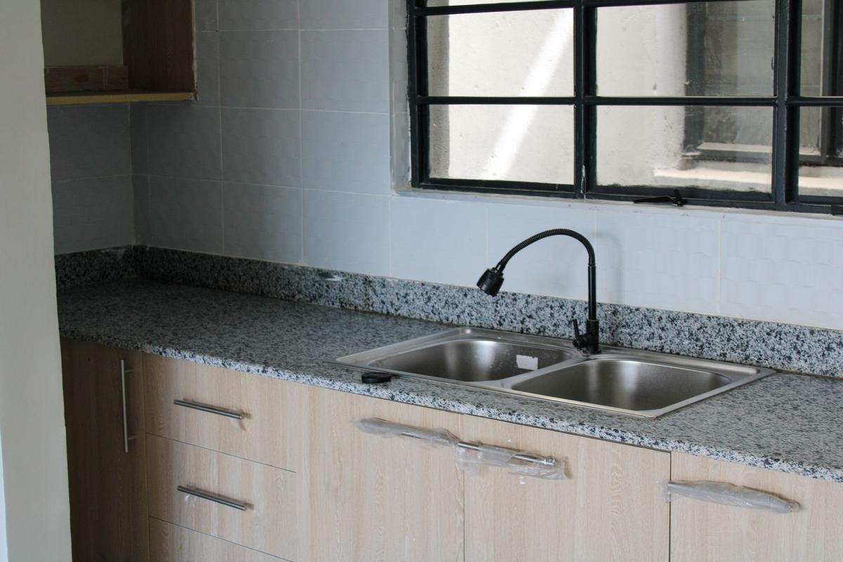 2 Bed Apartment with En Suite at Thika Road - 4