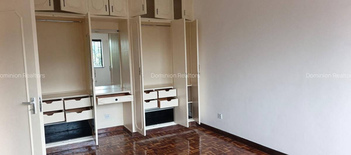 3 Bed Apartment with En Suite at Githunguri Road - 12