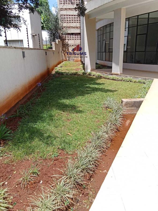 2 Bed Apartment with En Suite in Rhapta Road - 16