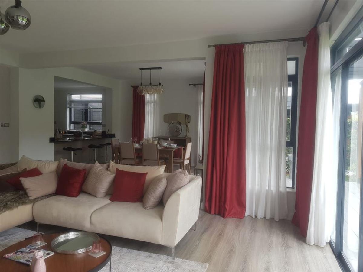 4 Bed Townhouse with En Suite in Runda - 12