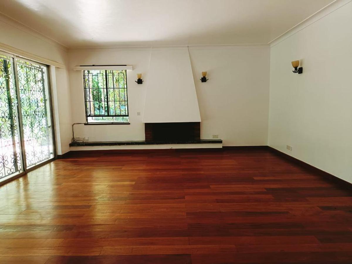 4 Bed House with En Suite in Muthaiga - 10
