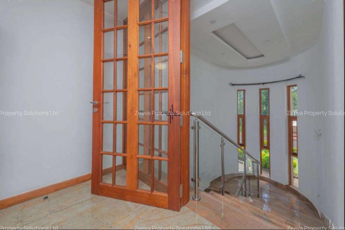 4 Bed House with En Suite in Karen - 9