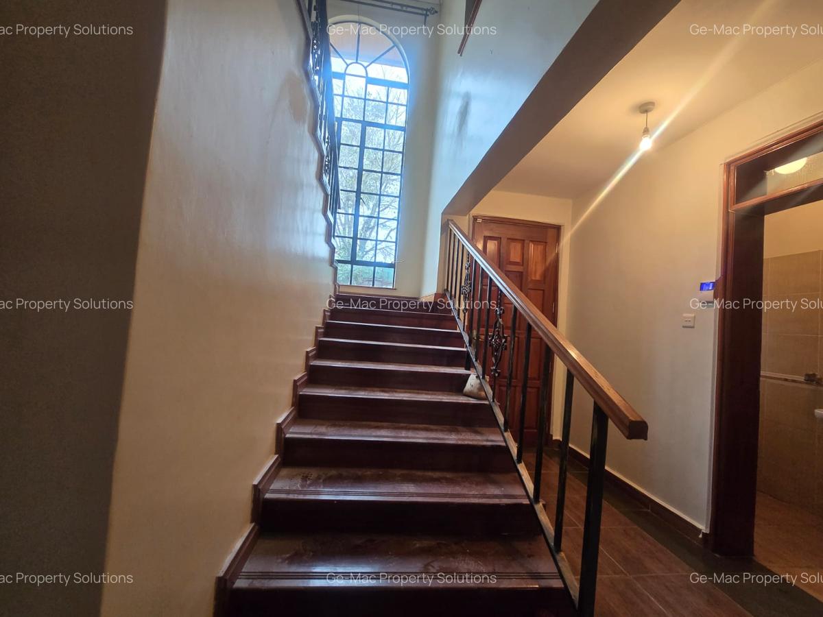 4 Bed Townhouse with En Suite in Runda - 8