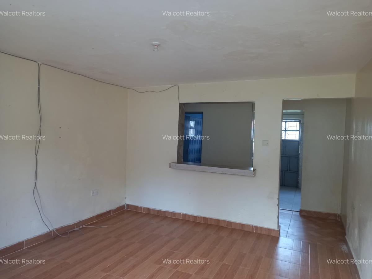 1 Bed Apartment with En Suite in Kasarani - 2