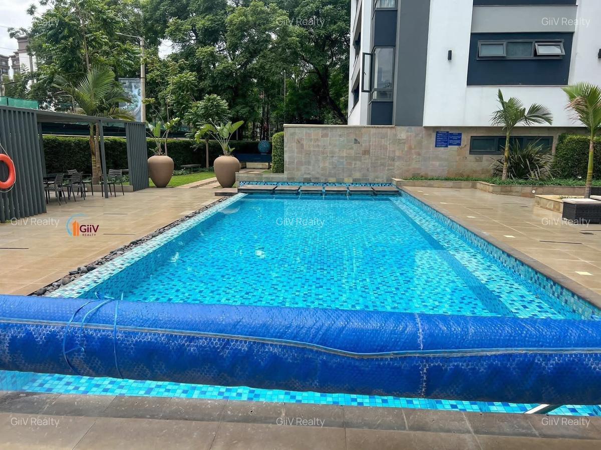 2 Bed Apartment with En Suite in Riverside - 9