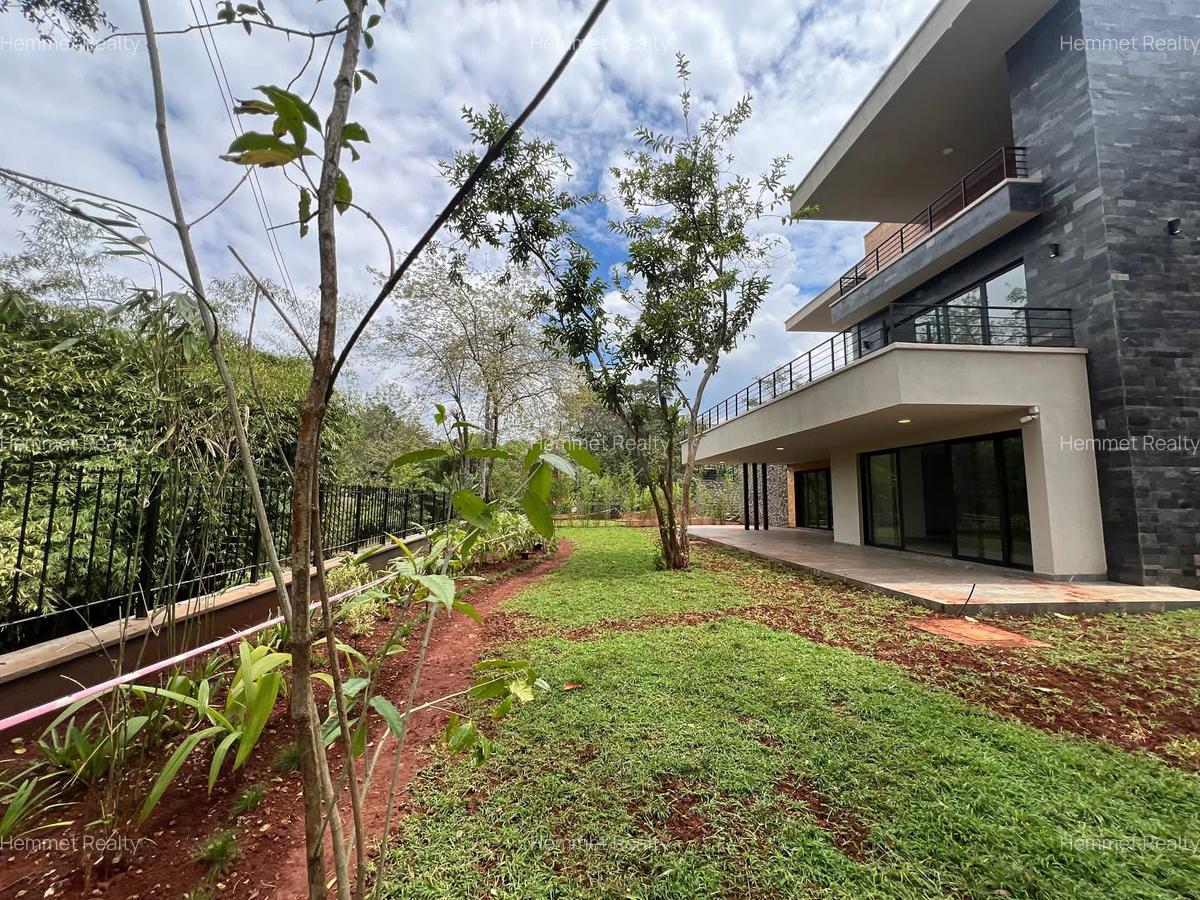 4 Bed House with En Suite in Loresho - 8